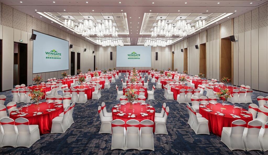 Wyndham Hotel custom carpet interior